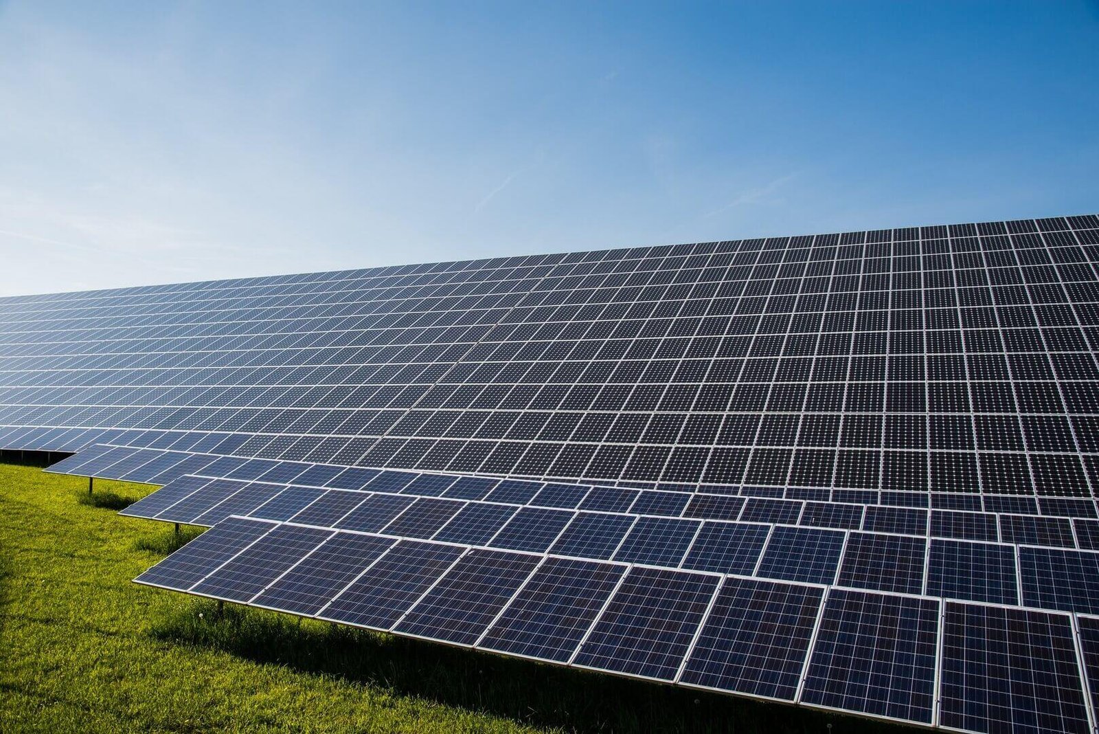 nature-sky-technology-sunlight-electricity-energy-927629-pxhere.com-1